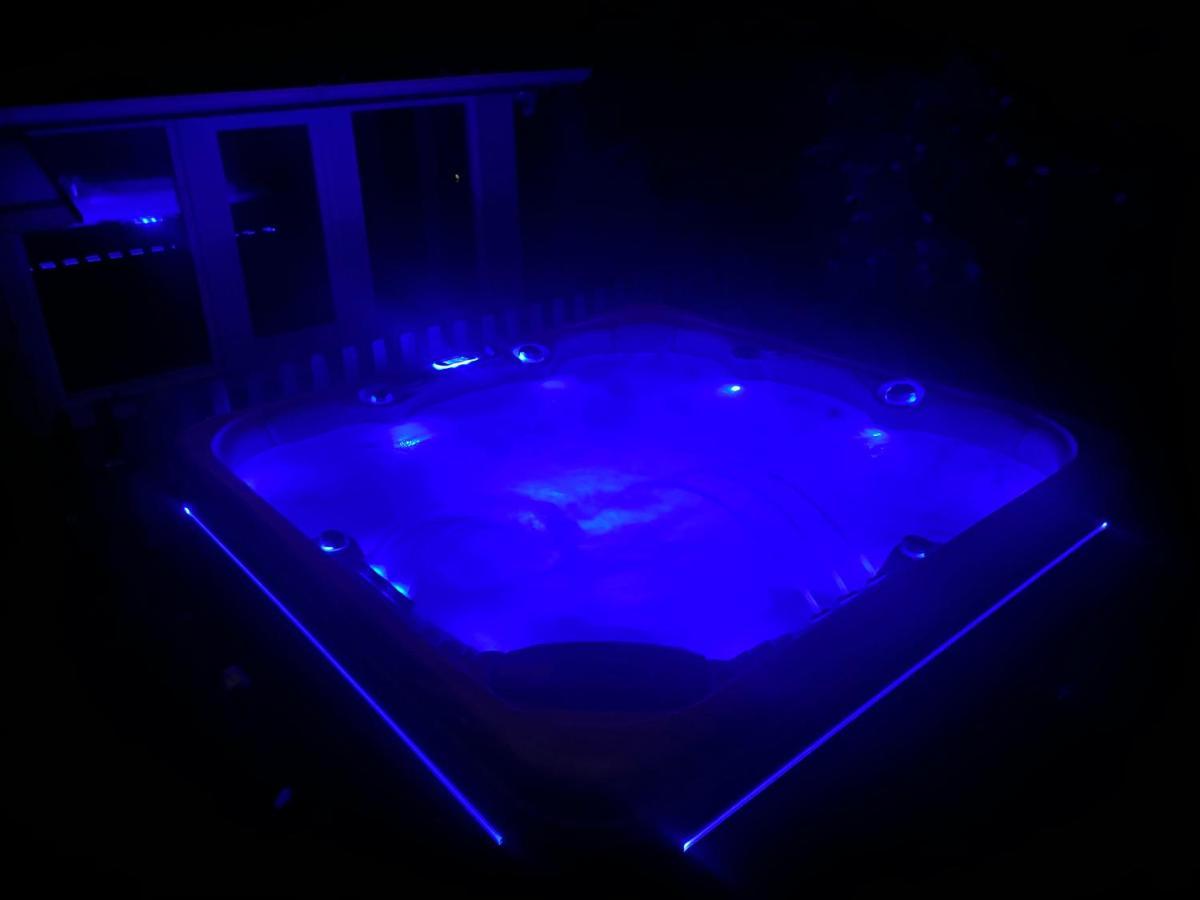 Maison Avec Jardin Et Jacuzzi Proche Polytechnique Palaiseau Exterior foto